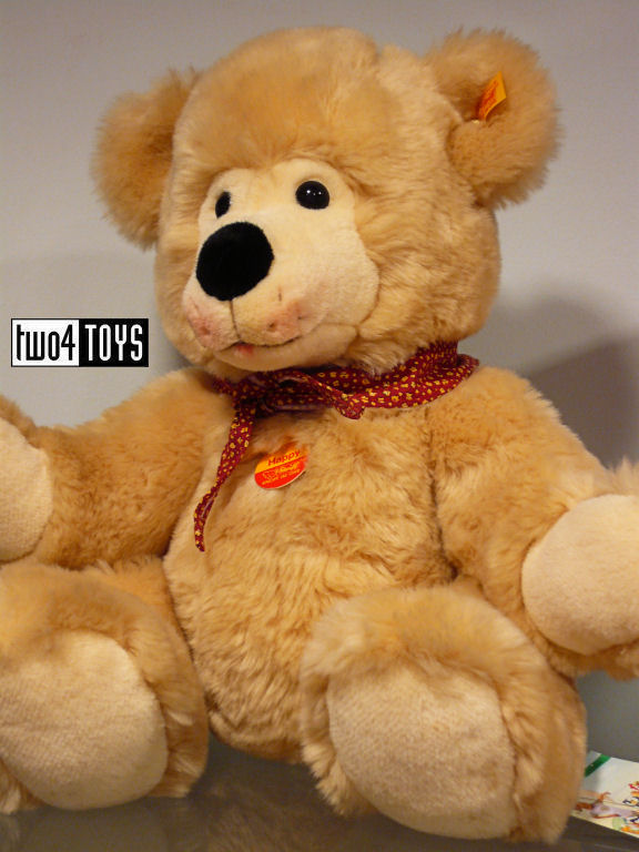teddy bear happy