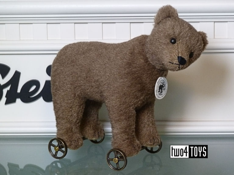 steiff wheeled bear