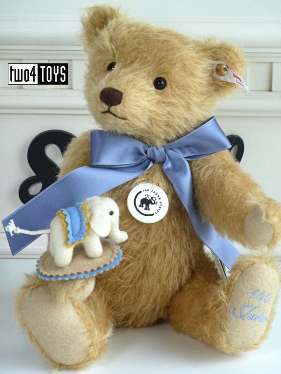 https://www.two4toys.com/images/details/006166b.jpg