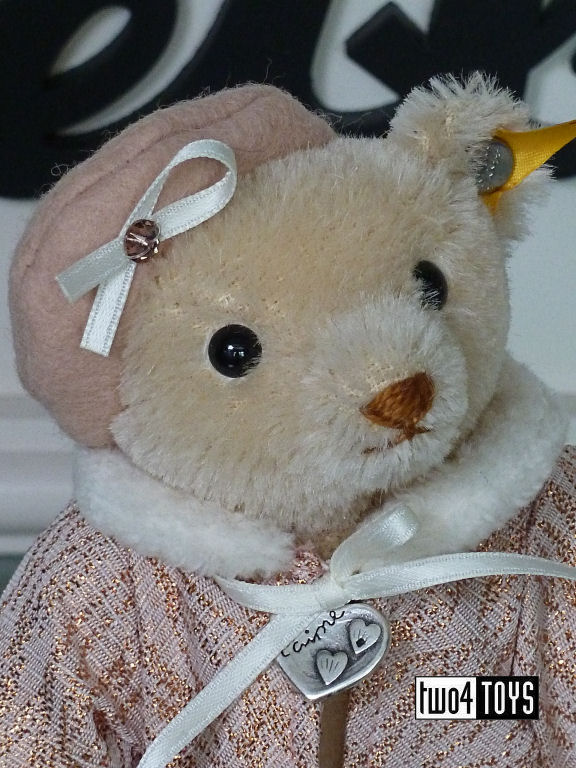 https://www.two4toys.com/images/details/026881f.jpg