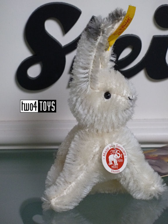 https://www.two4toys.com/images/details/032738a.jpg