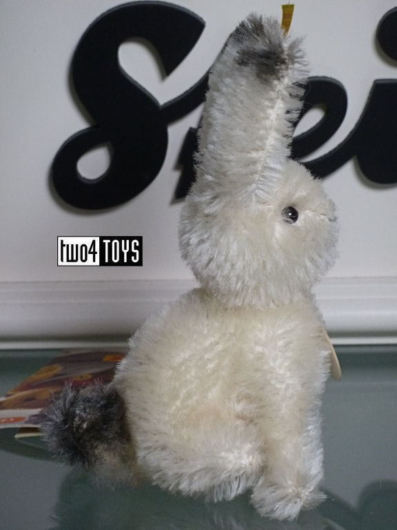 https://www.two4toys.com/images/details/032738b.jpg
