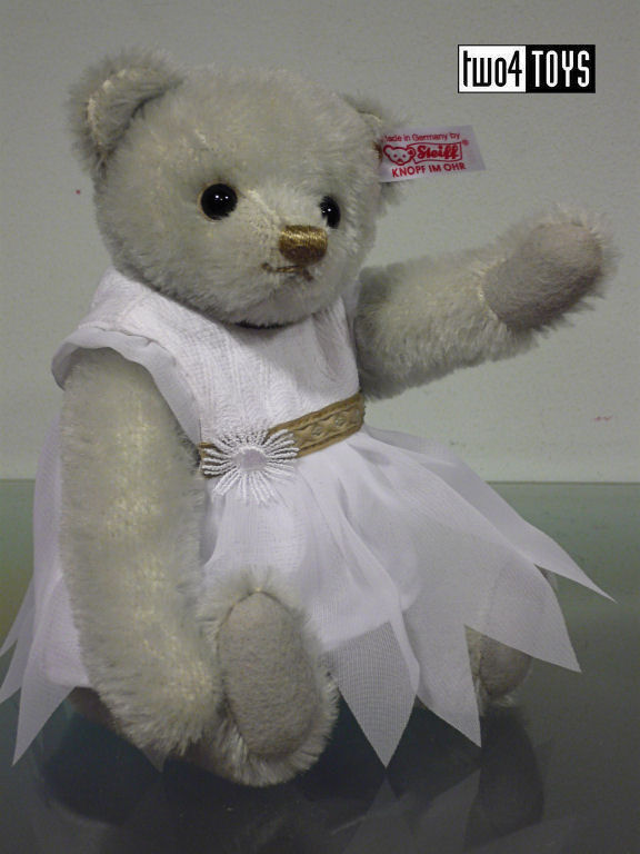 https://www.two4toys.com/images/details/034282a.jpg