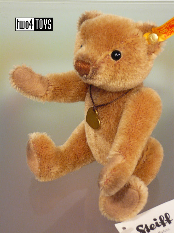 https://www.two4toys.com/images/details/040146b.jpg