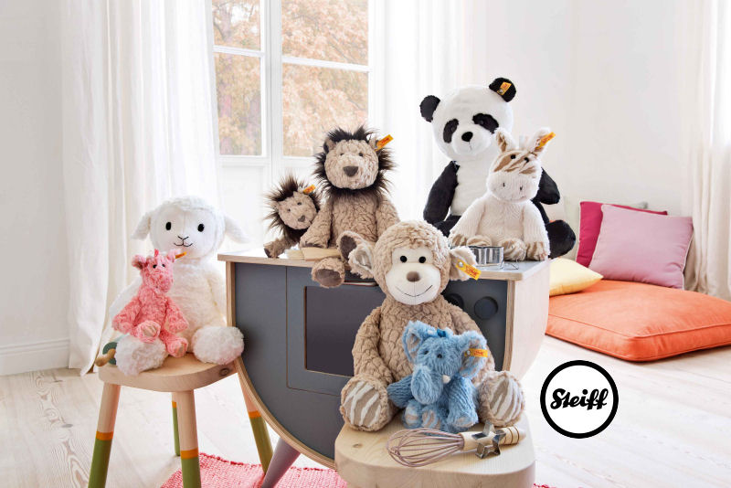 https://www.two4toys.com/images/details/060366_S2.jpg