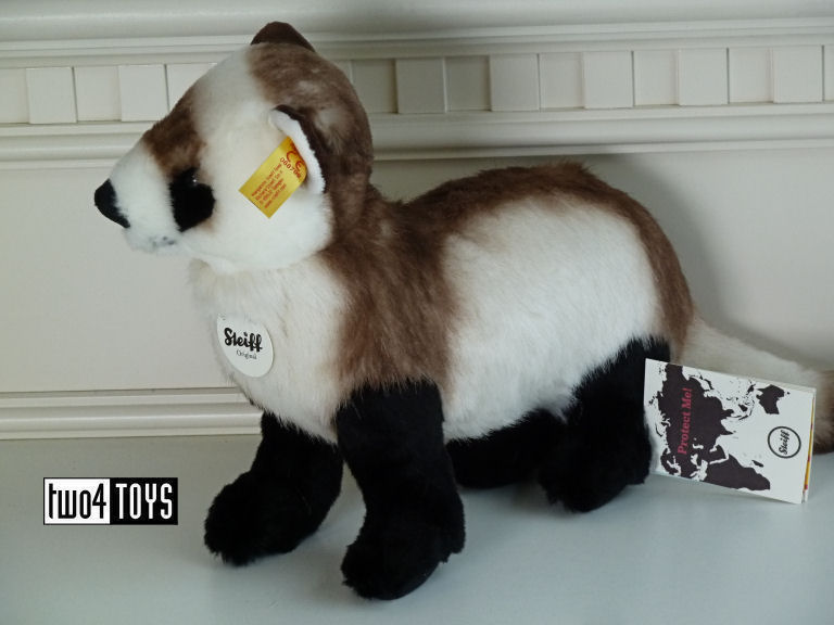 https://www.two4toys.com/images/details/068799a.jpg
