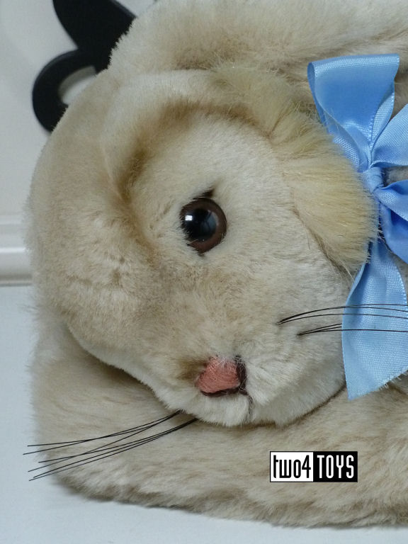 https://www.two4toys.com/images/details/082221b.jpg