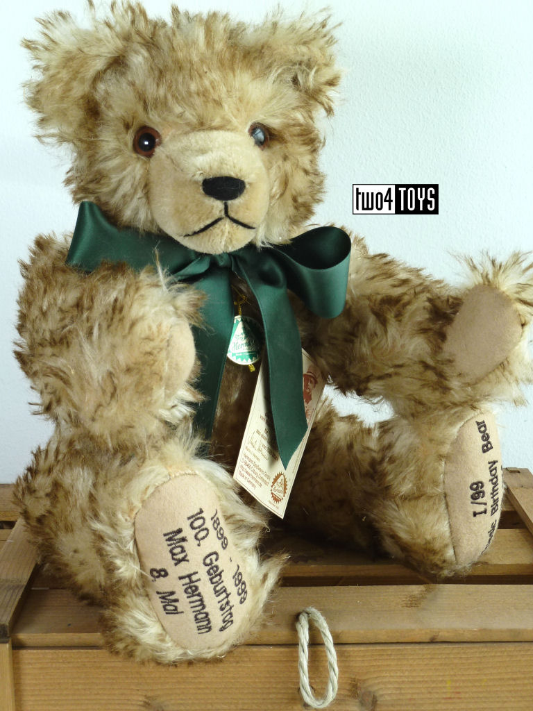 https://www.two4toys.com/images/details/10250-0_%231910_04.jpg