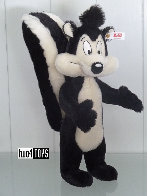 steiff skunk