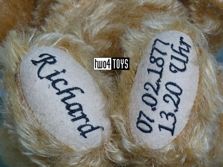 https://www.two4toys.com/images/details/662805f.jpg