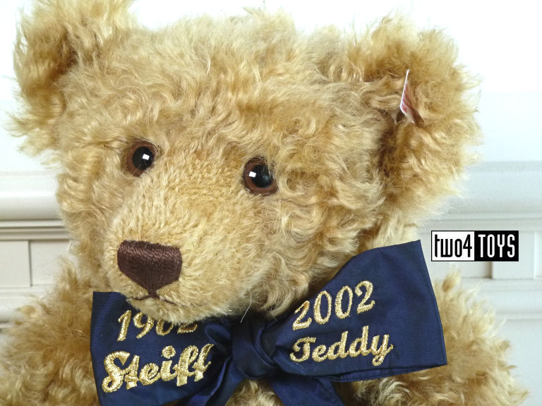https://www.two4toys.com/images/details/670985d.jpg
