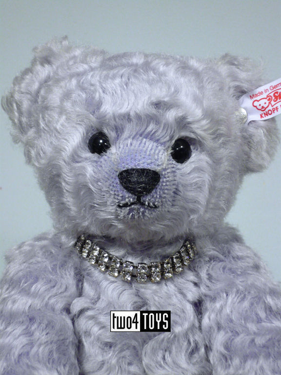https://www.two4toys.com/images/details/677731c.jpg
