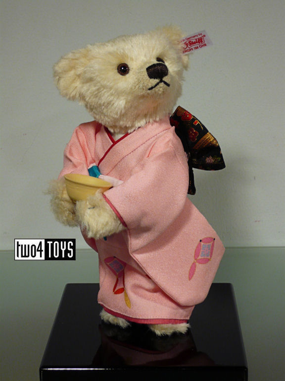 https://www.two4toys.com/images/details/677830a.jpg