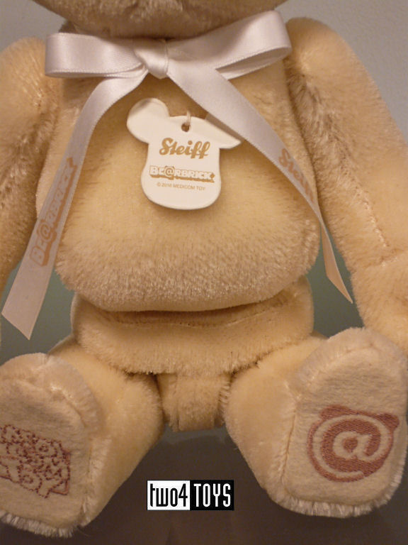https://www.two4toys.com/images/details/678219_678226m.jpg