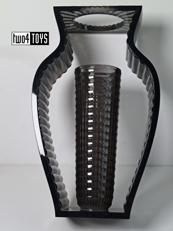 https://www.two4toys.com/images/details/Kartell_I-Shine_03.jpg