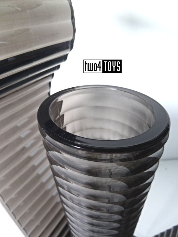 https://www.two4toys.com/images/details/Kartell_I-Shine_05.jpg