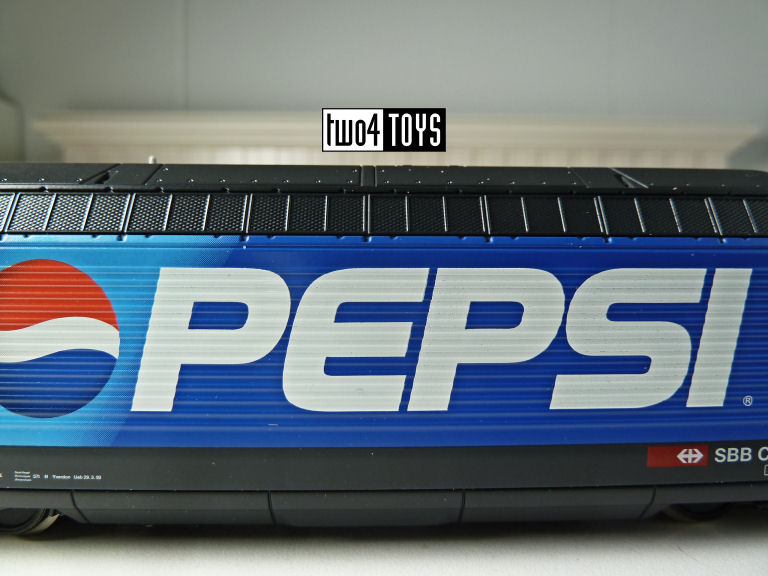 https://www.two4toys.com/images/details/Re%20460_Nr.086_PEPSI_07.jpg