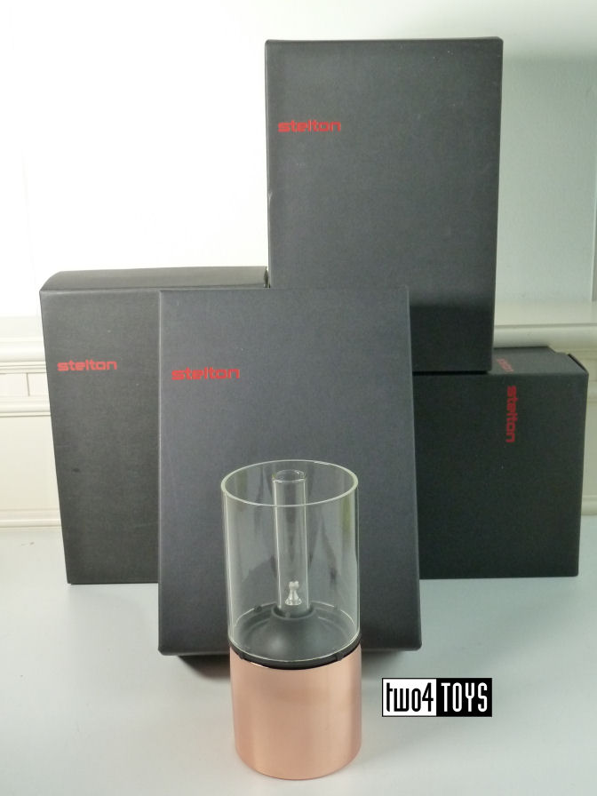 https://www.two4toys.com/images/details/Stelton%201005-1_OIL_LAMP_COPPER_02.jpg