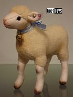 Steiff 021985 LENA THE WOOL LAMB 2017