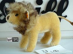Steiff 026669 NATIONAL GEOGRAPHIC LION IN GIFT BOX 2020