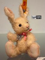 Steiff 040344 TINY RABBIT MOHAIR PENDANT 2017