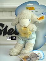 Steiff 236426 LAMB WITH STAR CUDDLY SOFT PLUSH 2005