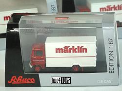 Schuco 26301 MERCEDES LP 608 1:87 MÄRKLIN DIECAST TRUCK 2017