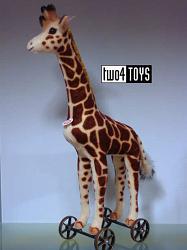 Steiff 036026 CLASSIC MOHAIR GIRAFFE ON WHEELS REPLICA 2009