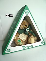 Hermann 12755-8 IRISH PADDY BEAR TEDDY BEAR IN TRIANGLE BOX 2003