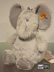 Steiff 240539 SOFT CUDDLY FRIENDS ELLIE ELEPHANT 2017
