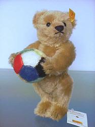 Steiff 676338 TEDDY BEAR 1909 WITH BALL USA EDITION 2005